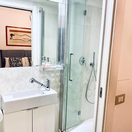 Cozy Flat Near The Vatican! 公寓