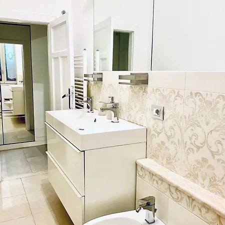Cozy Flat Near The Vatican! 公寓 *